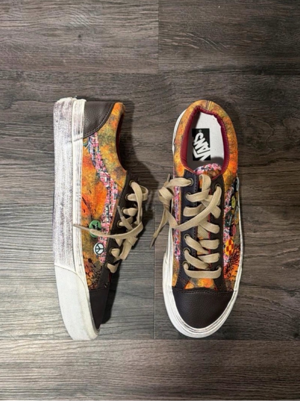 Vans Women's Orange Multicolor Patterned Low-Top Sneakers